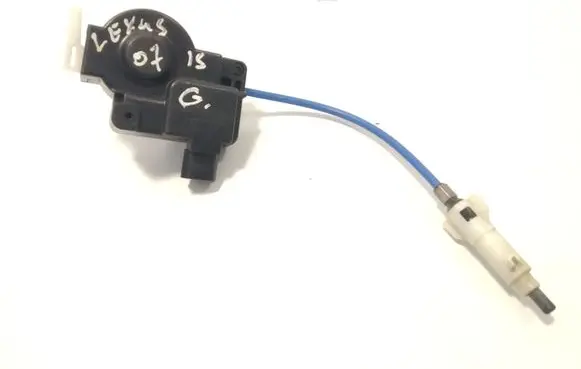 Lexus IS 220D-250-350 Tailgate sensor 