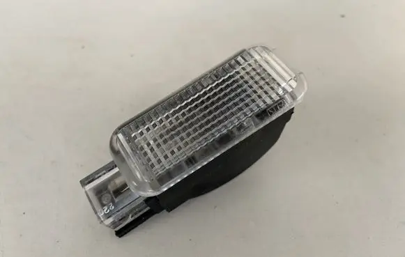 Audi A4 S4 B8 8K Other interior light 4B0947415A