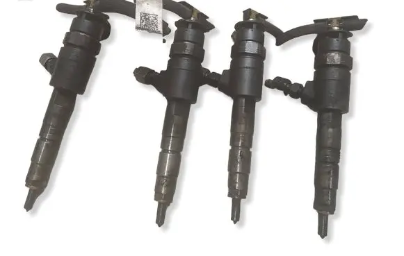 Peugeot 5008 Fuel injectors set 0445110566