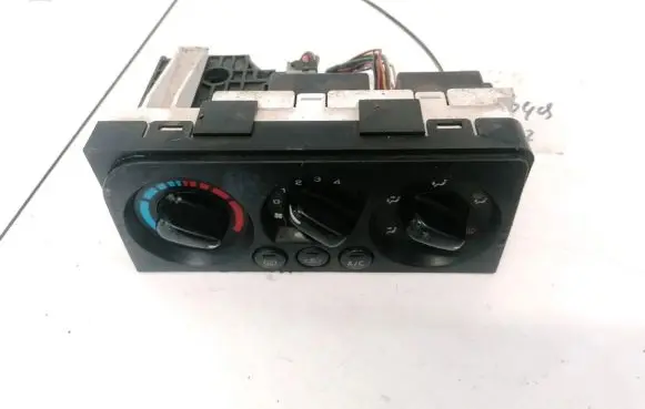 Subaru Legacy Climate control unit 72311AE050 2N44032700