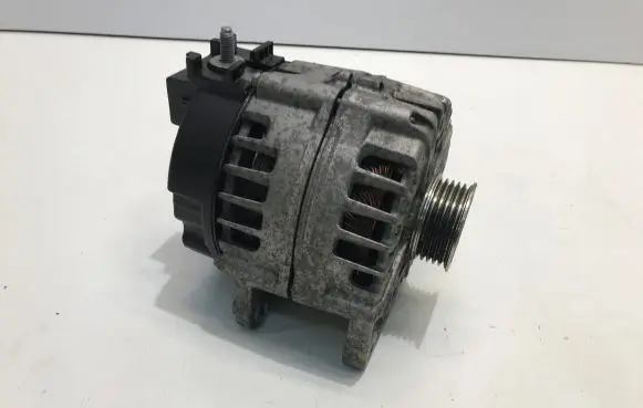 Mercedes-Benz GLE W167 Generator/alternator A0009068302