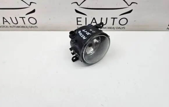 Ford Fusion II Front fog light 4F9315K201AA 89206452 89210094
