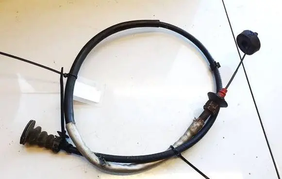 Handbrake/parking brake wiring cable