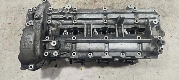 Mercedes-Benz Vito Viano W639 Engine head A6420101230 R6420163901