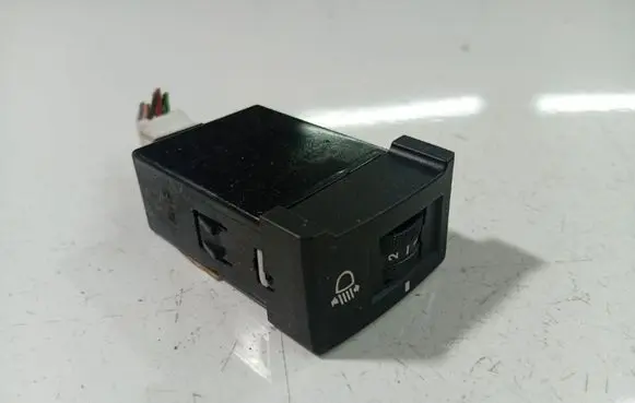 Hyundai i30 Headlight level height control switch
