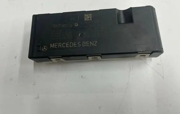 Mercedes-Benz E W213 Tailgate/trunk control unit/module A2139000500