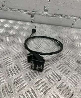 Mazda 5 Engine bonnet/hood lock release cable 