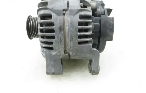 Opel Zafira A Generator/alternator 90561168 0124415005