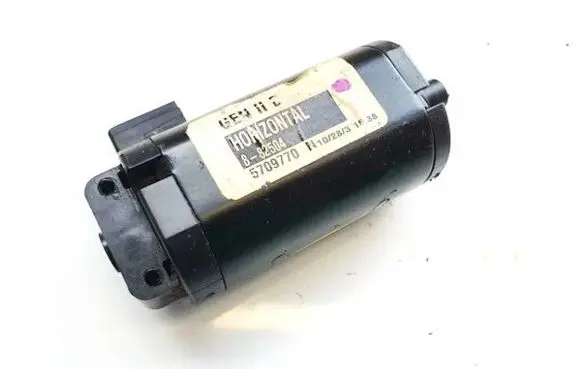Chrysler Voyager Seat adjustment motor 5709770 8-82504