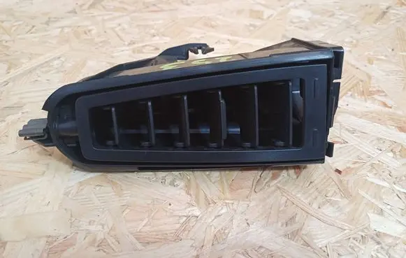 Citroen C4 I Picasso Air vent grill in roof 9657691577D