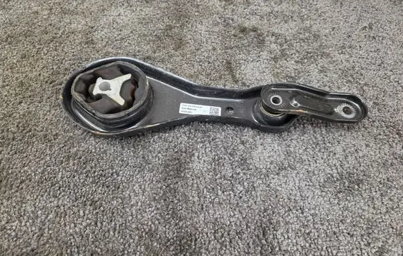 Skoda Kamiq Gearbox mount 2Q0199851AE 782382152544