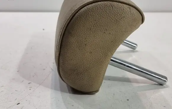 Audi A6 S6 C6 4F Rear seat headrest 