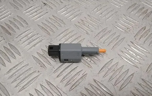 Polestar 2 Brake pedal sensor switch 32212362