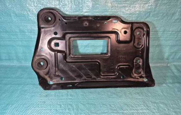 Mercedes-Benz B W246 W242 Battery tray A2466200018 134D