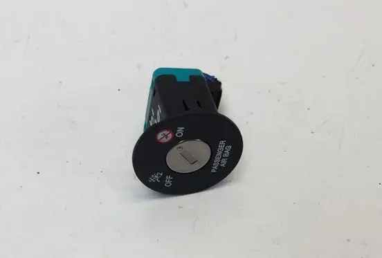 Hyundai Ioniq Passenger airbag on/off switch 