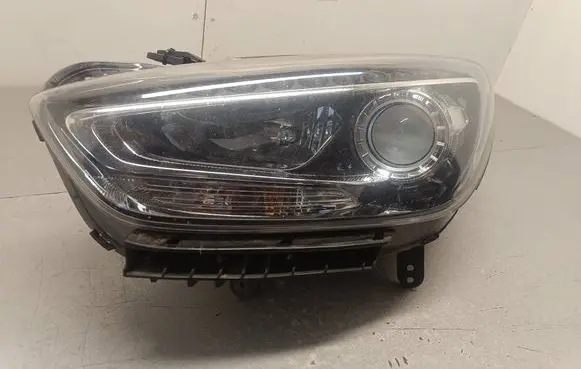 Hyundai i40 Headlight/headlamp 
