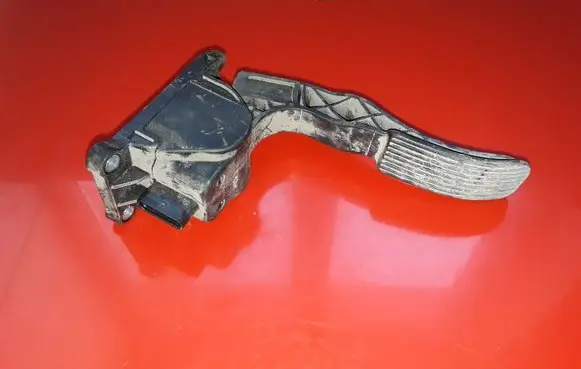 Volkswagen Crafter Accelerator throttle pedal A9063000404 0280755023 A02379