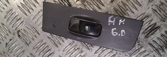 Hyundai Matrix Electric window control switch 9358017510