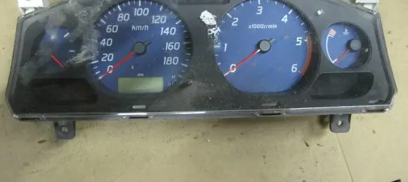 Nissan NP300 Speedometer (instrument cluster) 24810VM97D
