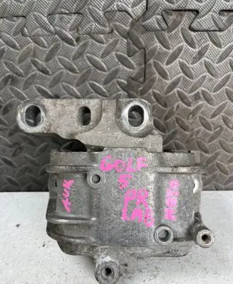 Volkswagen Golf V Engine mount bracket 1K0199262BA