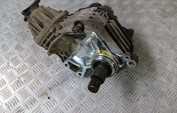 Suzuki SX4 S-Cross Gearbox transfer box case S161M
