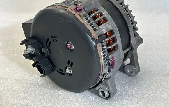 Audi RS5 Generator/alternator 06E903024L 06M903027