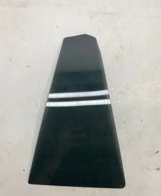 Rear vent window glass
