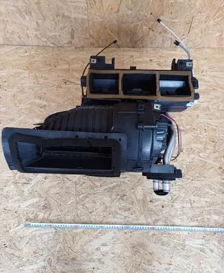Renault Megane II Interior heater climate box assembly 8200283473