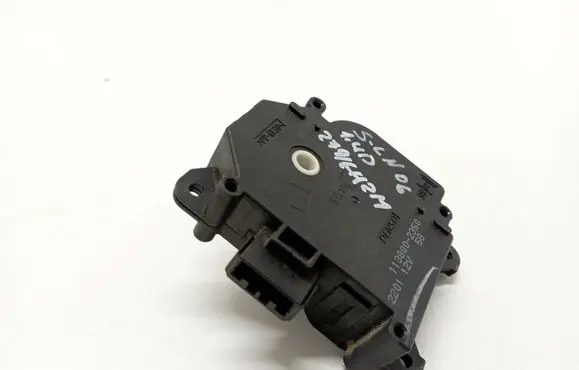 Suzuki Liana Air flap motor/actuator 1138002350