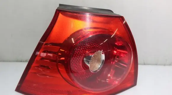 Volkswagen Golf V Rear/tail lights