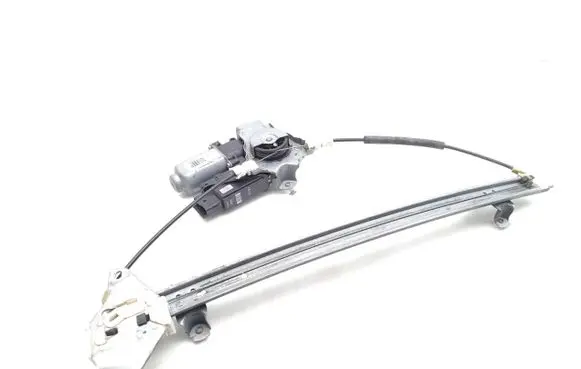Nissan Pathfinder R51 Front door window regulator with motor 400846D