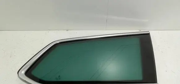 Volkswagen PASSAT B8 Rear side window 3G9845298CH 42502 3G9845298