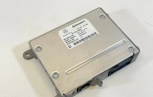 Mercedes-Benz R W251 Bluetooth control unit module A2118701885