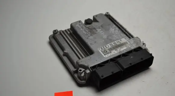 Audi A3 S3 8P Engine control unit/module 03G906016FF 1039S10377 0281011905