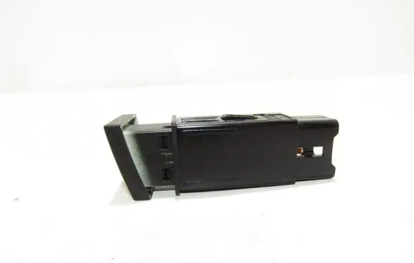Hyundai ix35 ESP (stability program) switch kodo