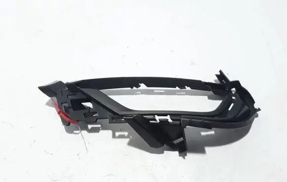 Volvo S90, V90 Fog light bracket 31383904
