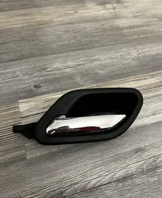 BMW 5 E39 Rear door interior handle 8226049