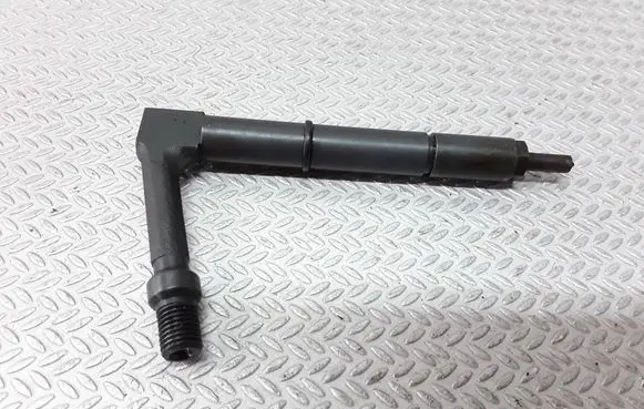 Nissan Almera Tino Fuel injector
