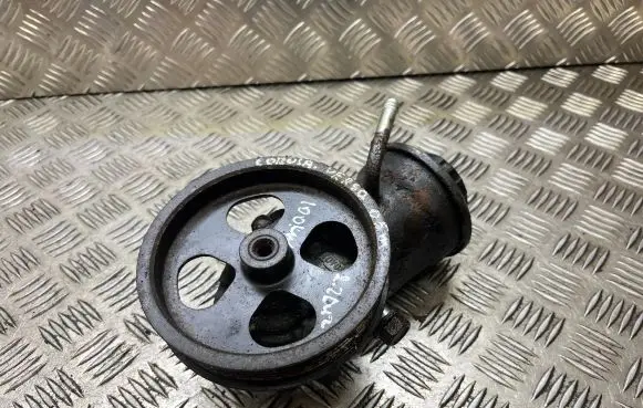 Toyota Corolla Verso E121 Power steering pump 12180