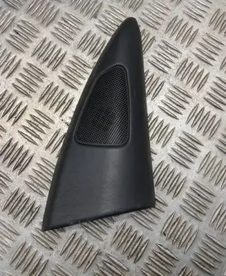 Mercedes-Benz ML W163 Side speaker trim/cover a1637205670