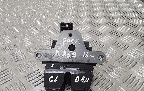 Ford Focus Tailgate/trunk/boot lock/catch/latch 8M51R442A66DC
