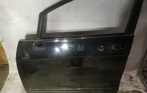 Honda FR-V Front door juodos