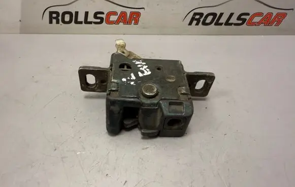 Audi A6 S6 C4 4A Tailgate/trunk/boot lock/catch/latch 4A9827505C