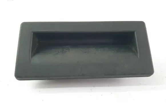 Volkswagen Touran III Tailgate/trunk/boot exterior handle 3V082756603S