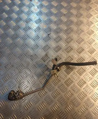 Mercedes-Benz C W204 Engine coolant pipe/hose A6422000258