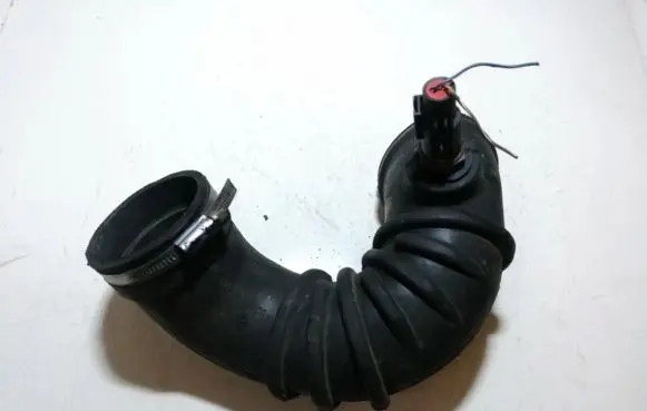 Ford Galaxy Air intake hose/pipe 95bw9w6330b 7m0129627