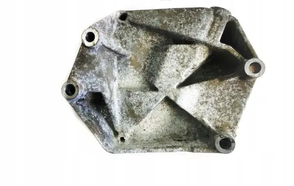 Opel Astra H A/C compressor mount bracket 