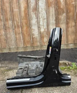 Audi A6 S6 C8 4K Pillar (middle) 