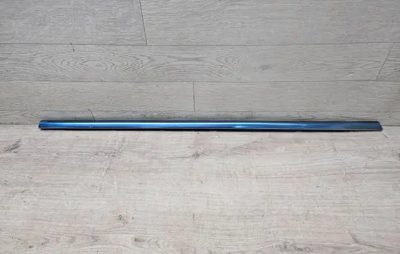 Peugeot 308 Rear door glass trim molding 9800407277