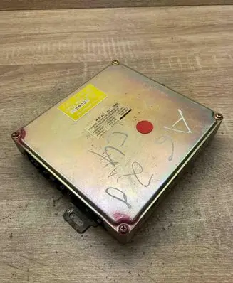 Audi A4 S4 B5 8D Engine control unit/module ECU 8D0906266A